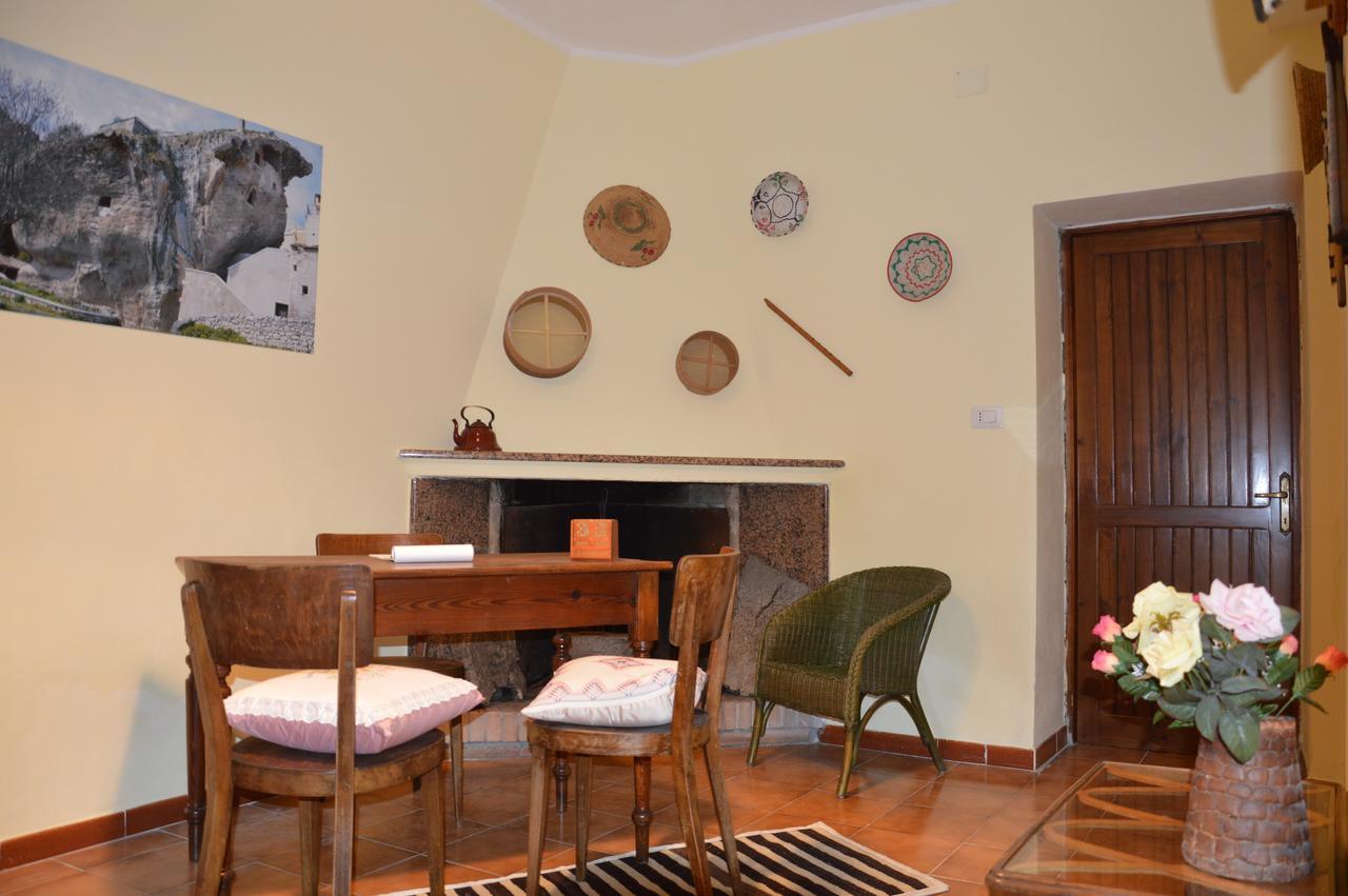 B&B Domus De Janas Sedini Exterior foto
